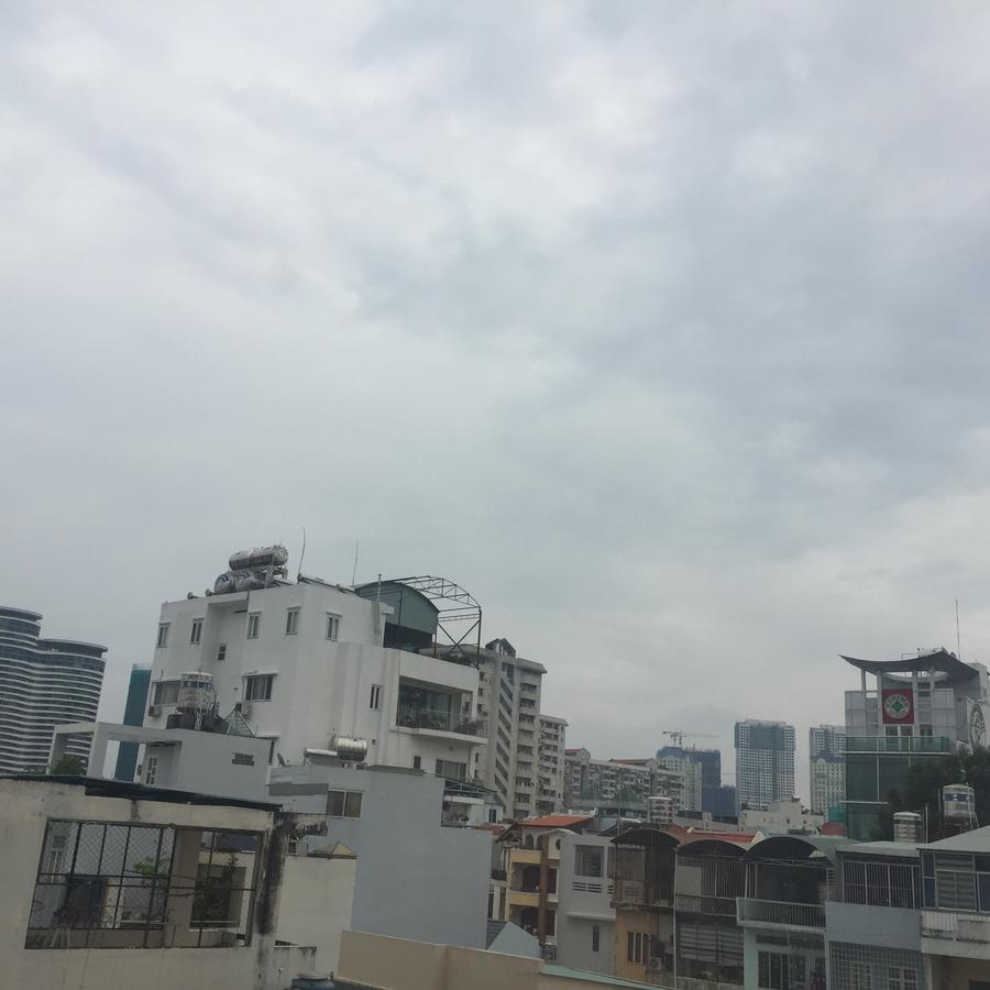 M-H Serviced Apartment Ho Chi Minh-stad Buitenkant foto