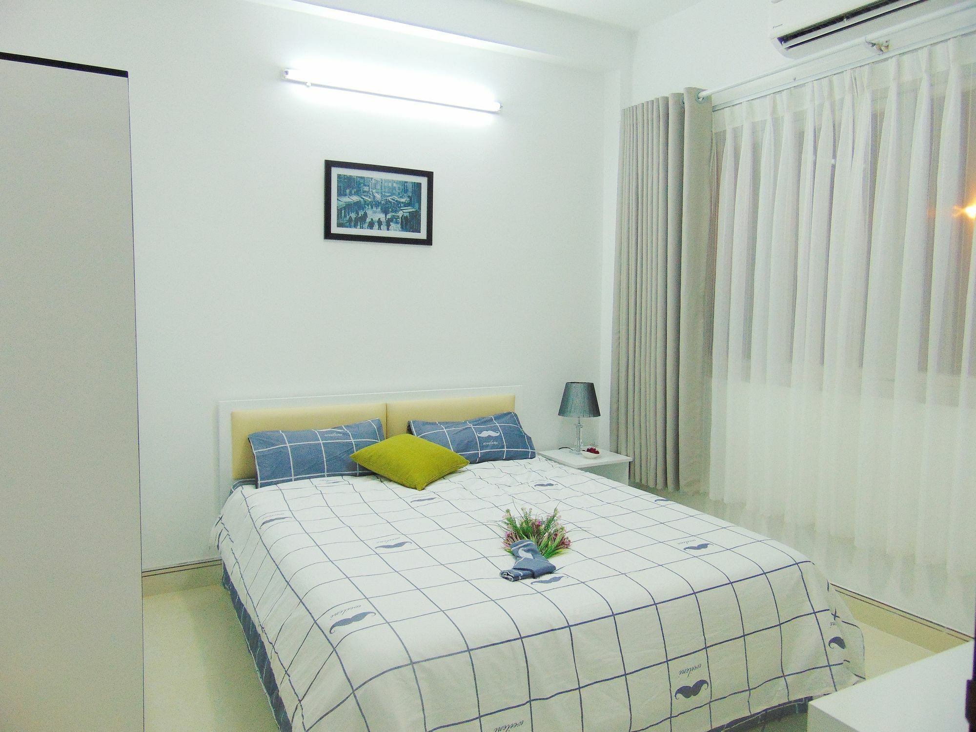 M-H Serviced Apartment Ho Chi Minh-stad Buitenkant foto